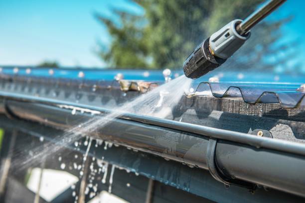 Why Choose Our Certified Pressure Washing Experts for Your Project Needs in Bridgman, MI?